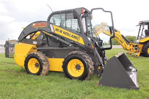 biggest skid steer ever made|largest new holland skid steer.